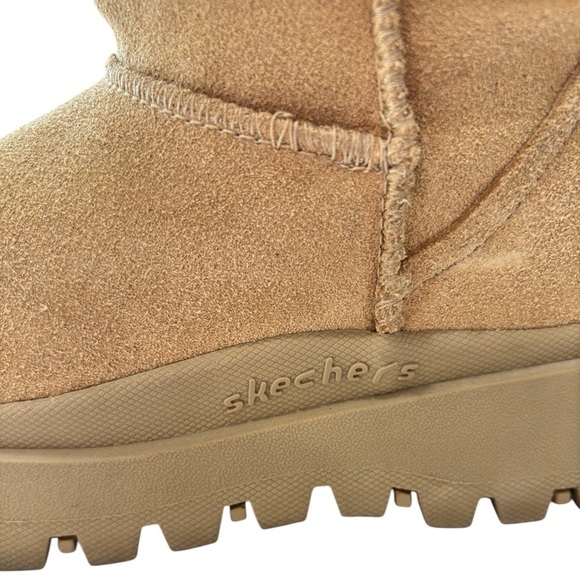 Skechers Outdoor Boots Size 7  Chunky Tan Suede Sherpa Lined 45237 Winter NEW!! - Picture 8 of 16